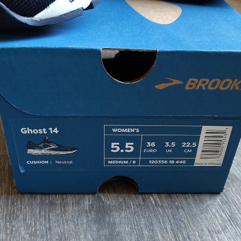 Brooks Women's Ghost 14 Athletic Shoes - Picture 2 of 5